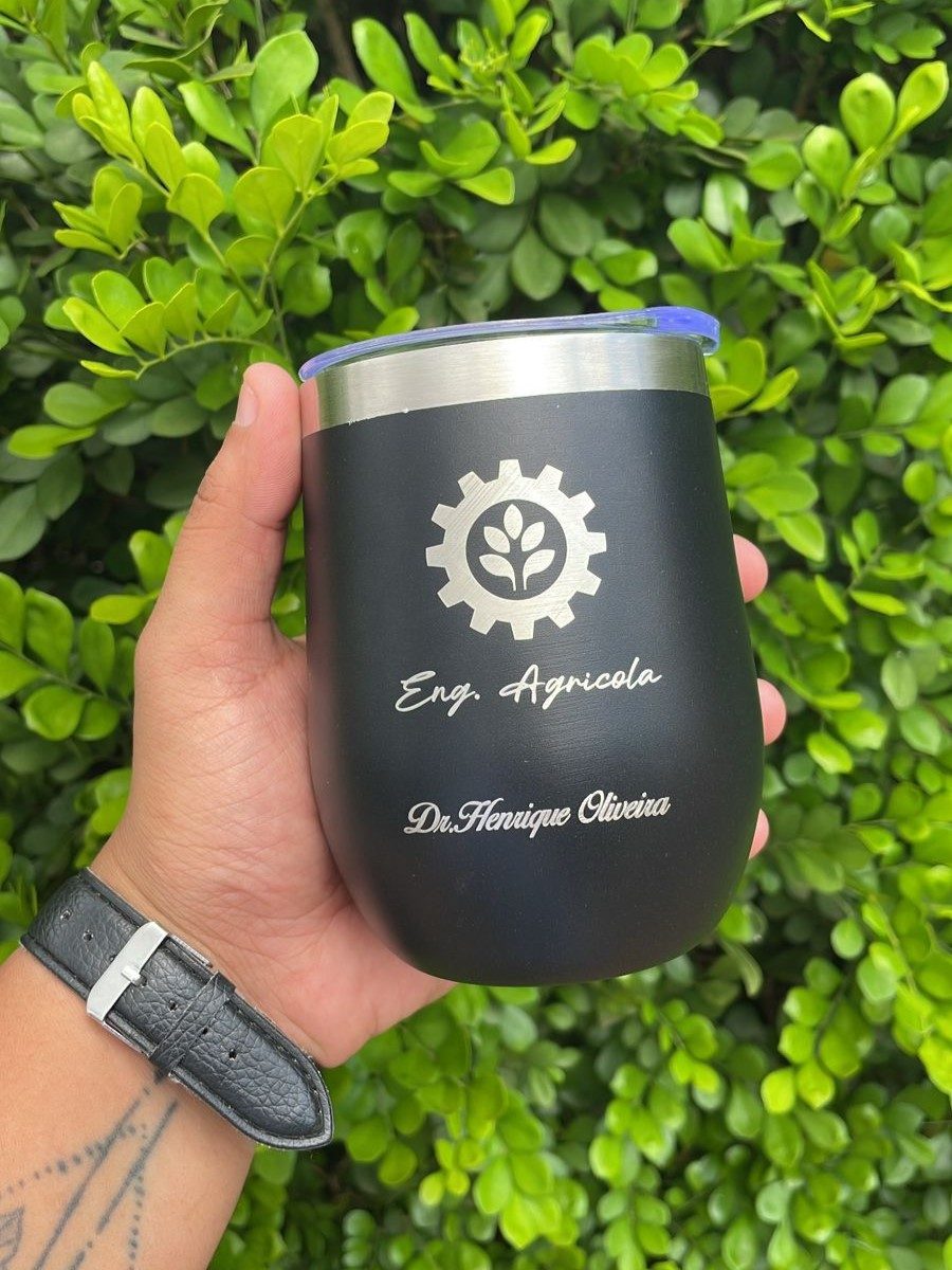 Copo térmico personalizado para Engenheiro Agrônomo com nome gravado